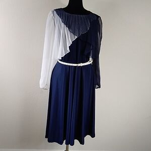 Vintage Gilberti RN 16636 Made In USA Women Dress Size 14 Belt Not Included